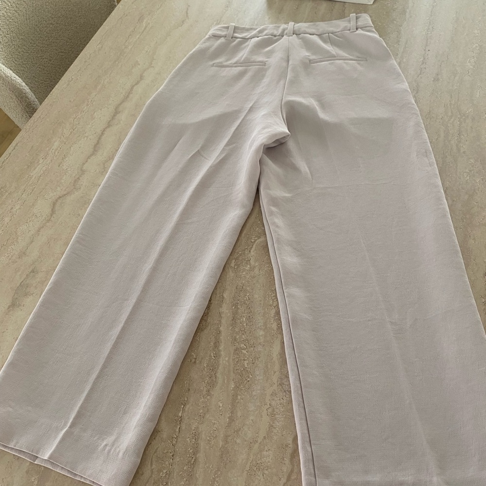 Aritzia Effortless Pants - Picture 3 of 5